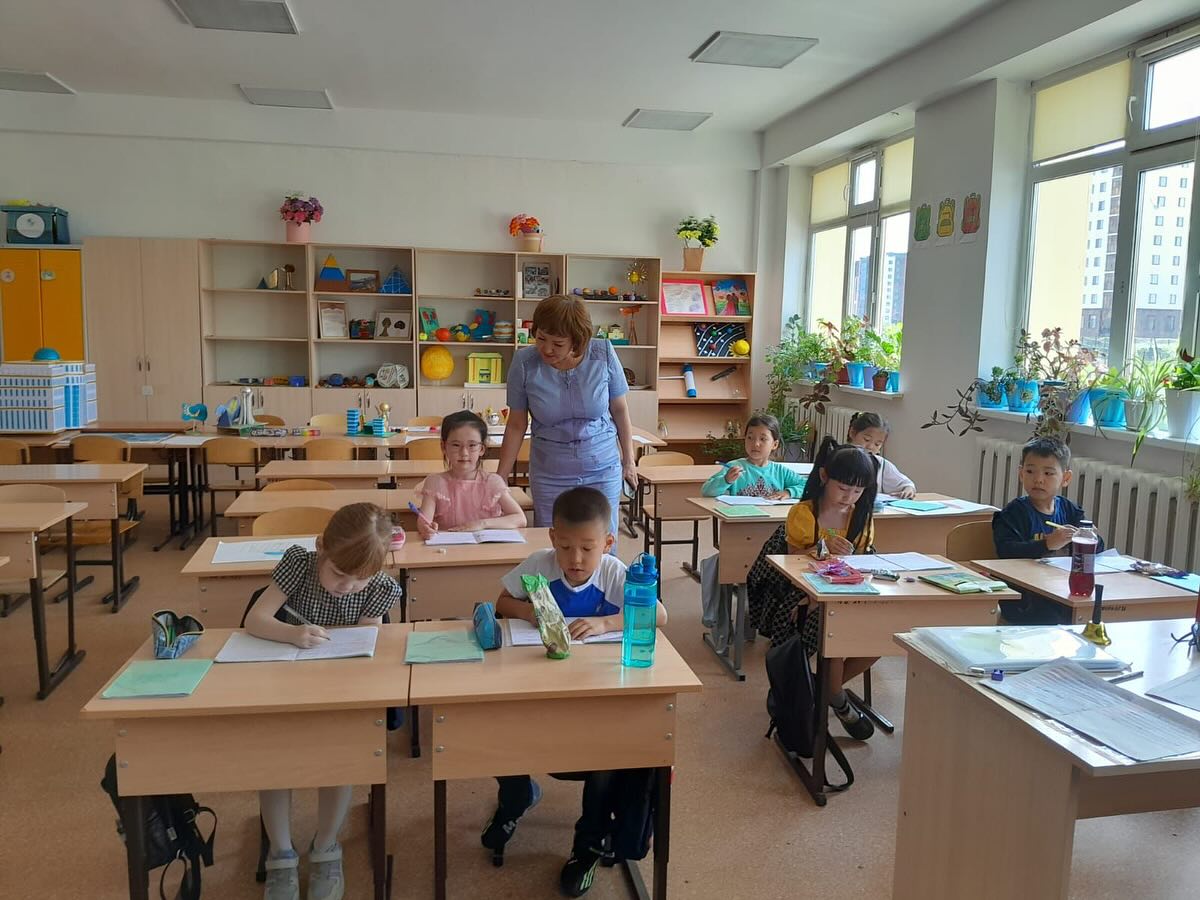 М. Әуезов атындағы №86 мектеп-гимназия «Балақайлар мектебі» курсының 12-күні.